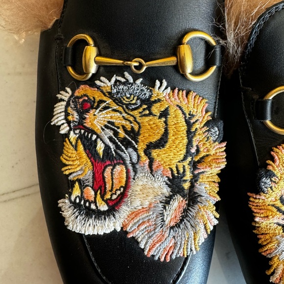 Gucci Princetown Tiger Leather & Fur Loafers 38 - Picture 2 of 11